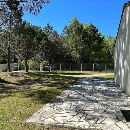 Vaste Villa Au Coeur De La Pinede Les Mathes Exterior foto